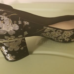 Jacquard Print Nine West Block heels